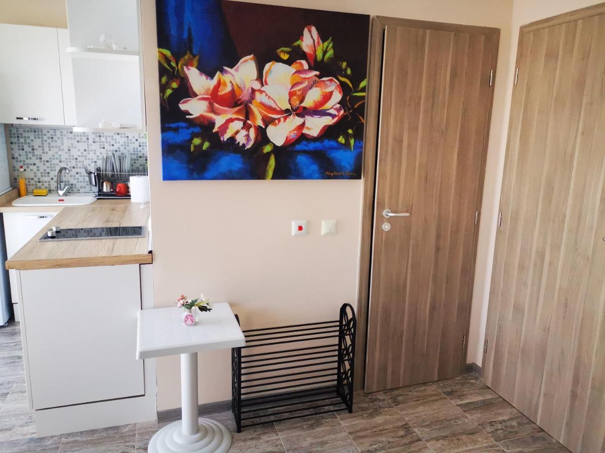 Уютные Апартаменты Vip Park Sunny Beach Exterior foto
