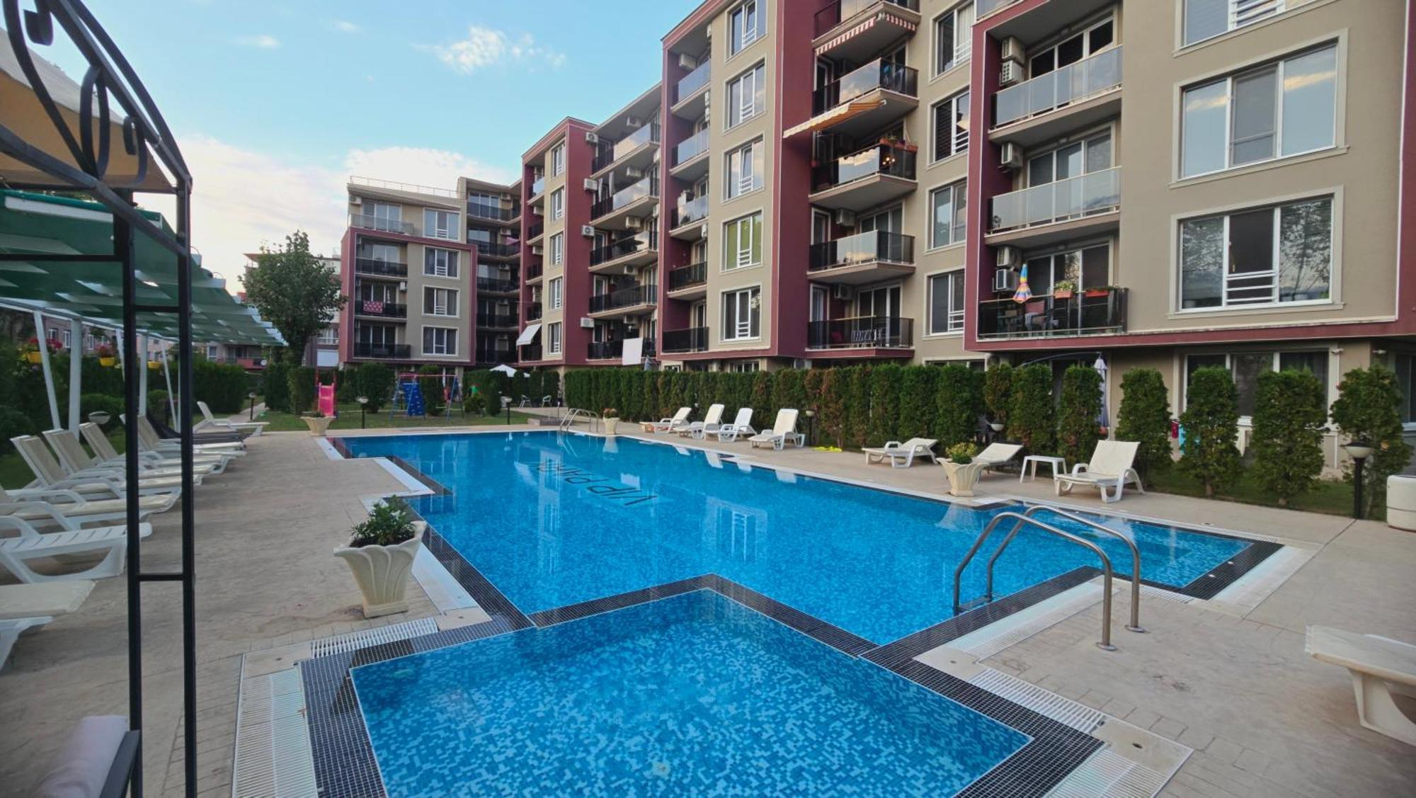 Уютные Апартаменты Vip Park Sunny Beach Exterior foto